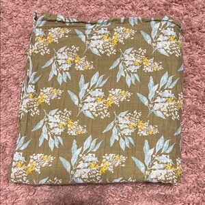 Milkbarn Floral Patterned Swaddle/blanket